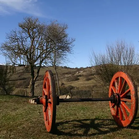 Feriegård La Guinza - Pool & Relax *