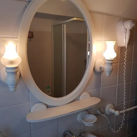 La Guinza - Pool & Relax Feriegård Arcidosso